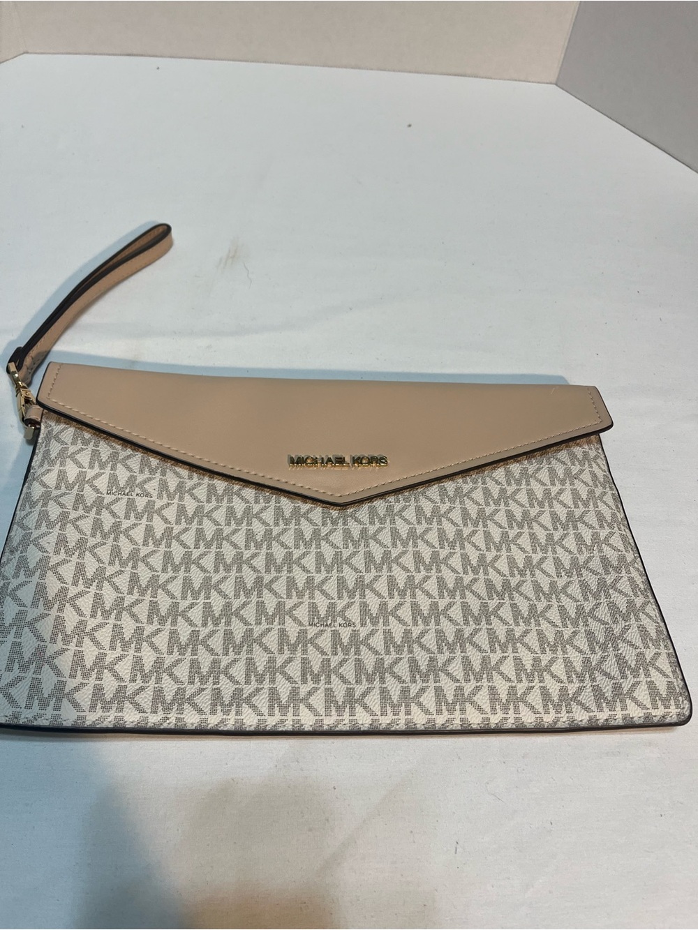 Michael Kors Beige Logo Envelope Wristlet Clutch